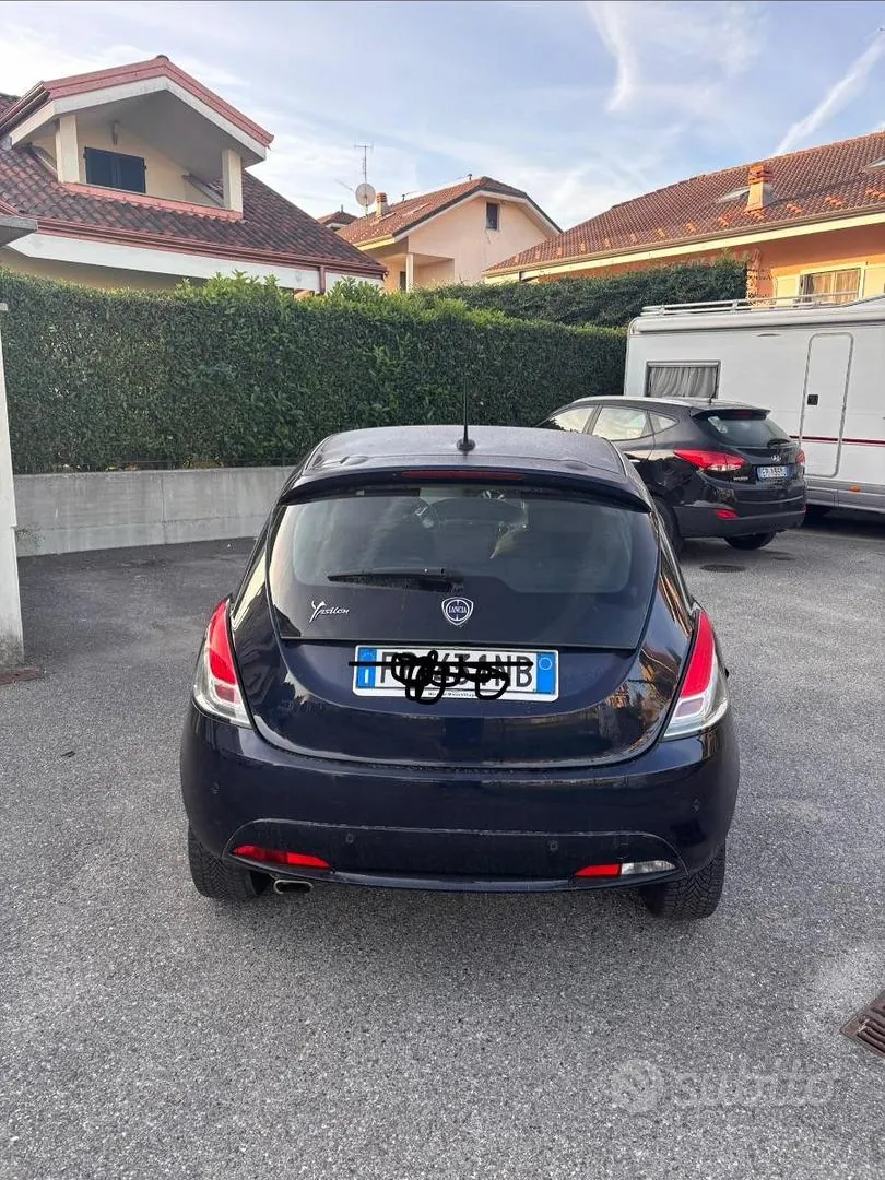 Lancia Ypsilon 2018 photo 3