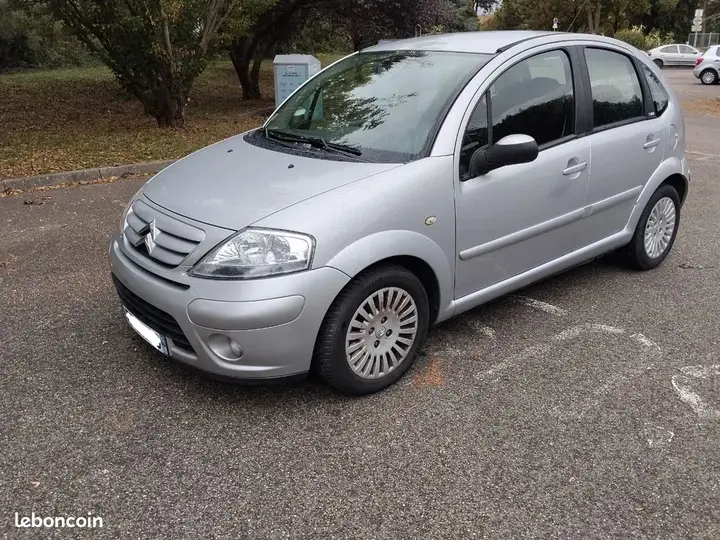 Citroen C3 2006 photo 2