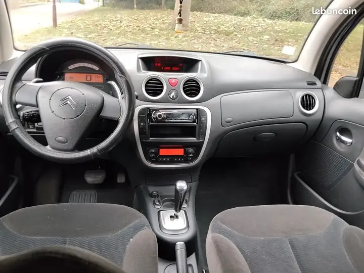 Citroen C3 2006 photo 3