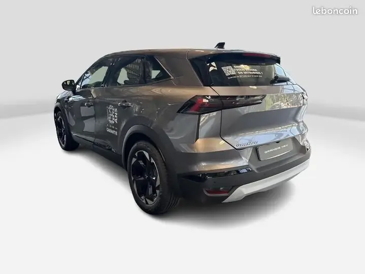 Mitsubishi Grandis 2026 photo 3