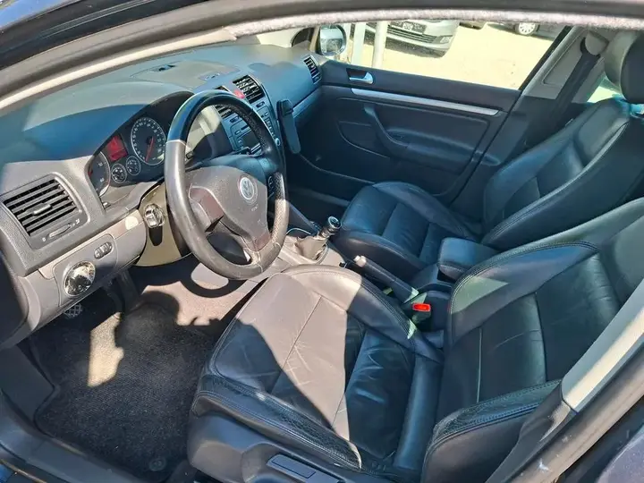 Volkswagen Golf 5
