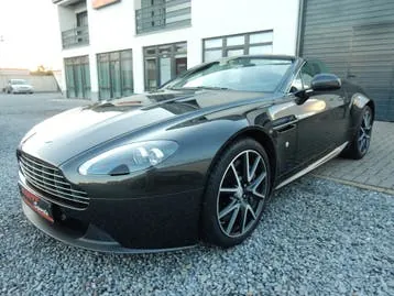 Aston Martin V8 Vantage