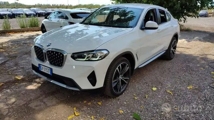 BMW X4 2022 photo 2