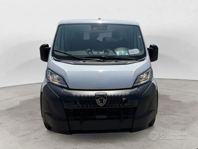 Peugeot E-Boxer 2026 photo 2