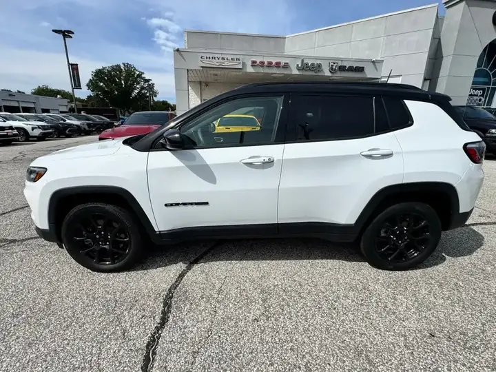 Jeep Compass 2024 photo 4