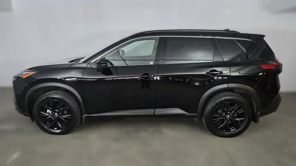 Nissan Rogue 2023 photo 3