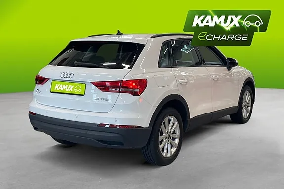 Audi Q3 2021 photo 4