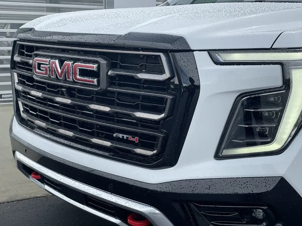 GMC Yukon Xl 2026 photo 3