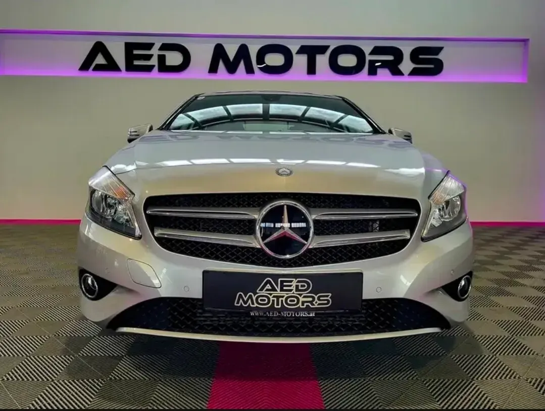 Mercedes-Benz A-Class 2013 photo 2