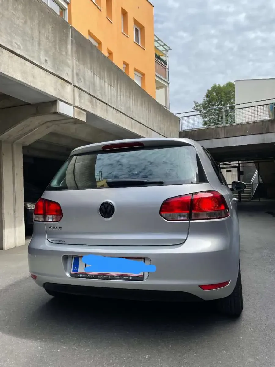Volkswagen Golf 2009 photo 3