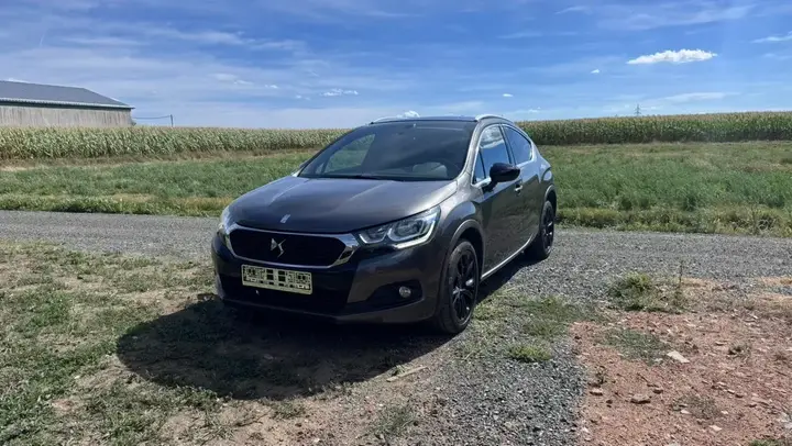 DS Automobiles Ds 4