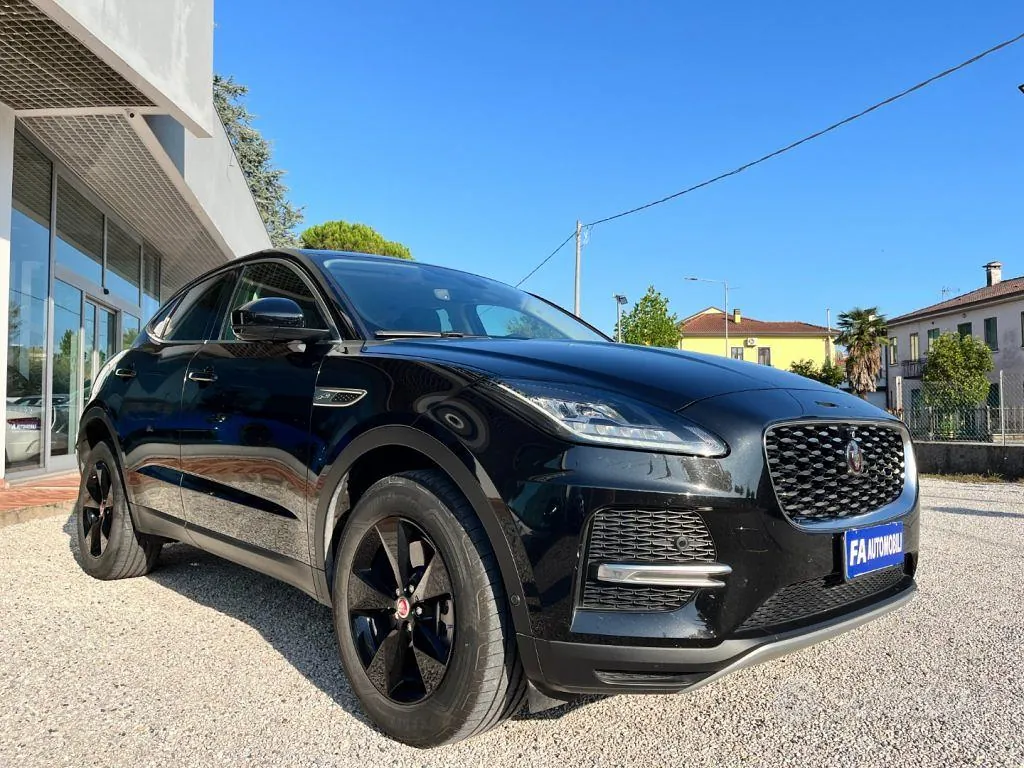 Jaguar E-Pace 2021 photo 4