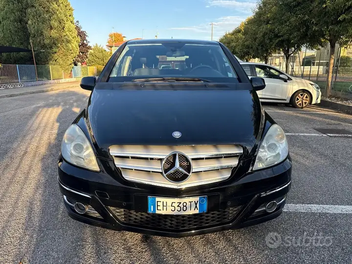 Mercedes-Benz B 200 Cdi