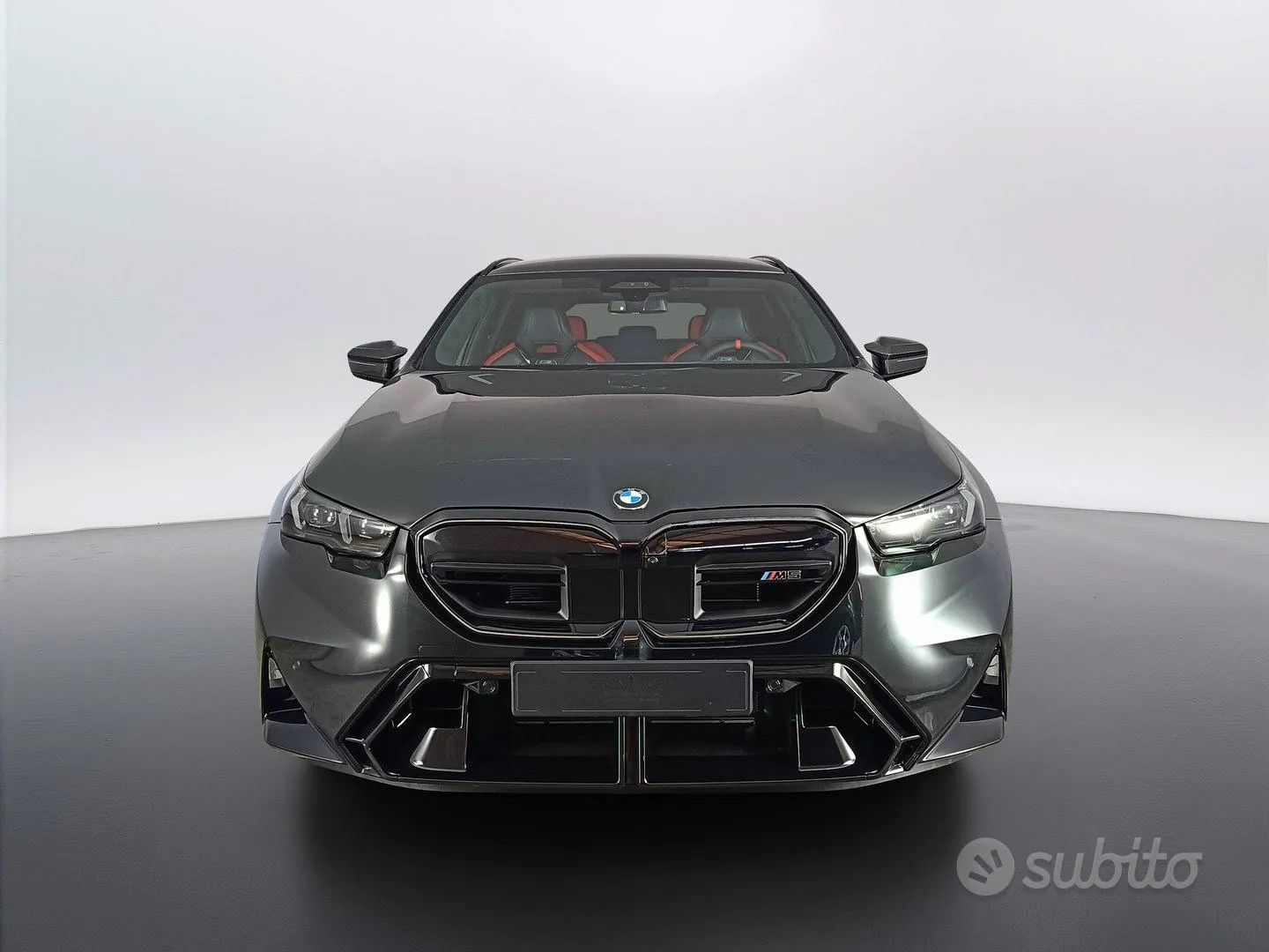 BMW M5 Touring 2023 photo 2