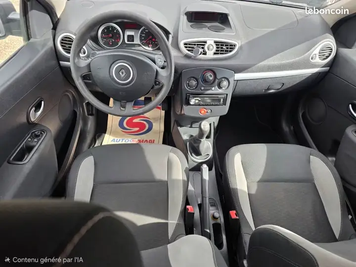 Renault Clio 2011 photo 5