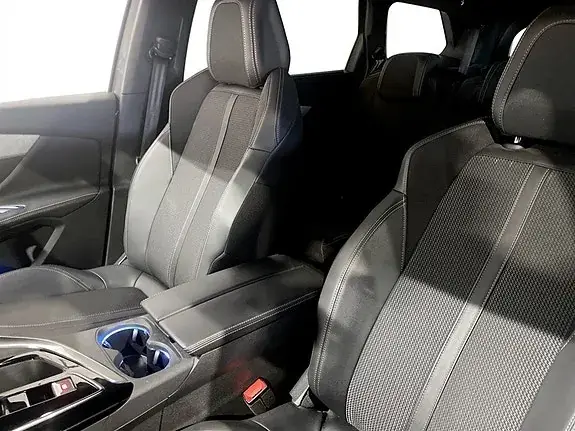 Peugeot 5008 2023 photo 5
