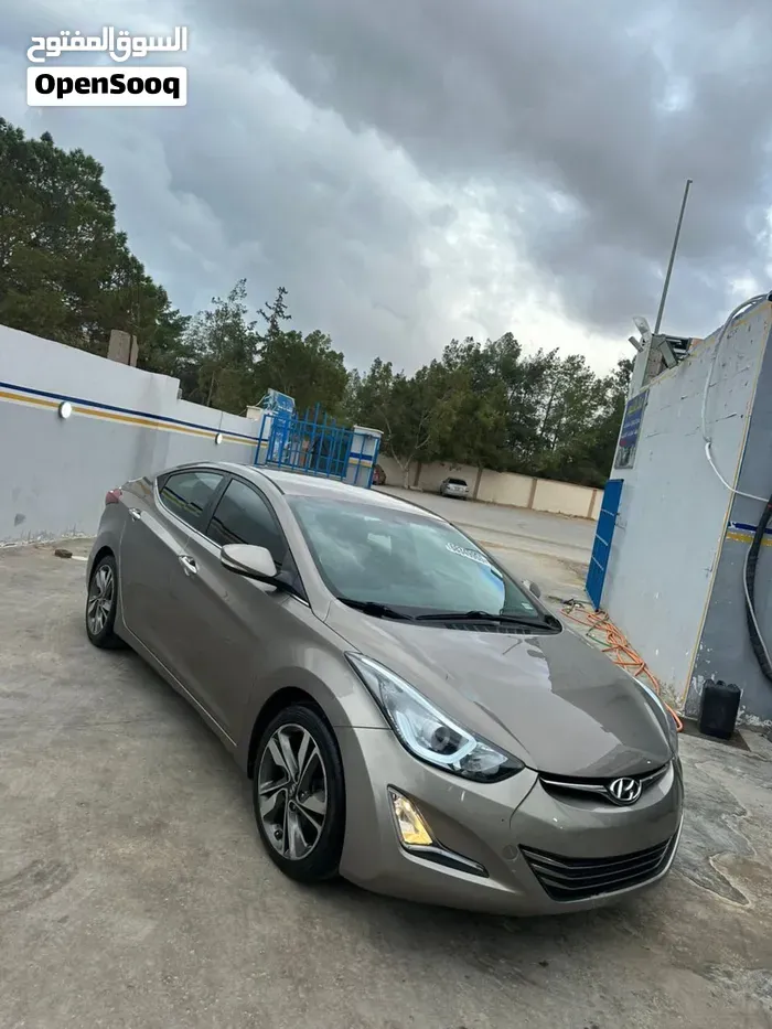 Hyundai Elantra 2015 photo 3