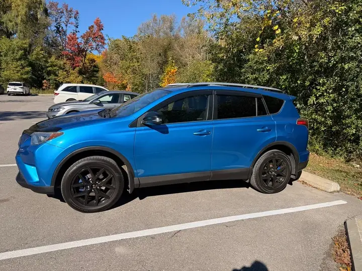 Toyota Rav4 2016 photo 2