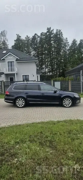 Volkswagen Passat B7 2011 photo 4