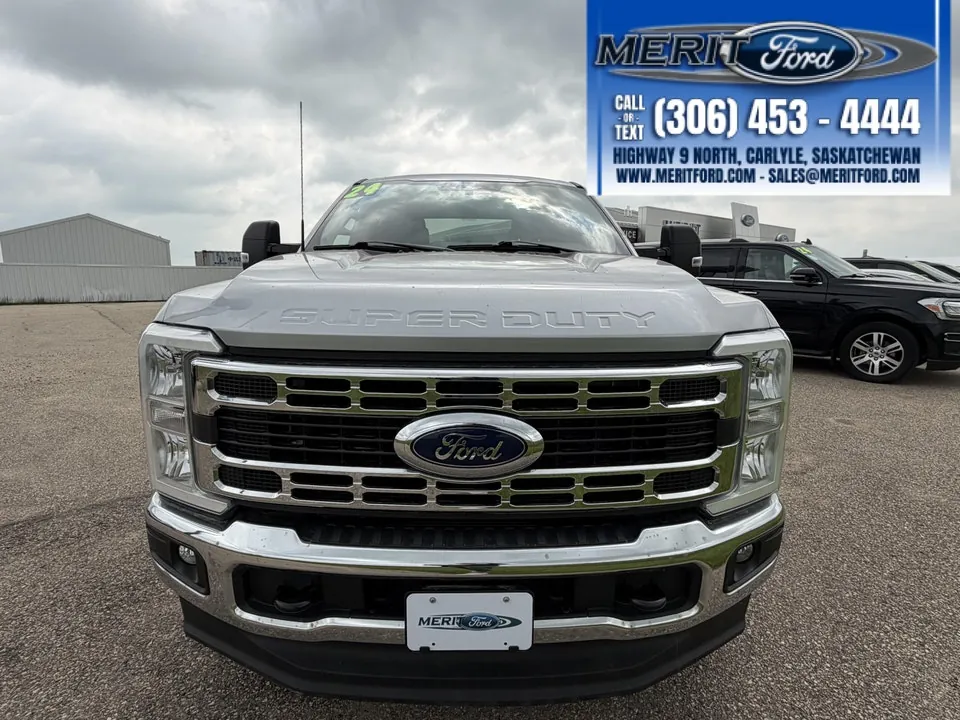 Ford F350 2024 photo 3
