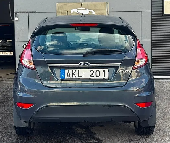Ford Fiesta 2014 photo 5