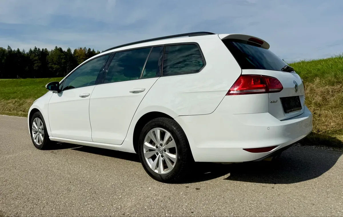 Volkswagen Golf 2017 photo 2