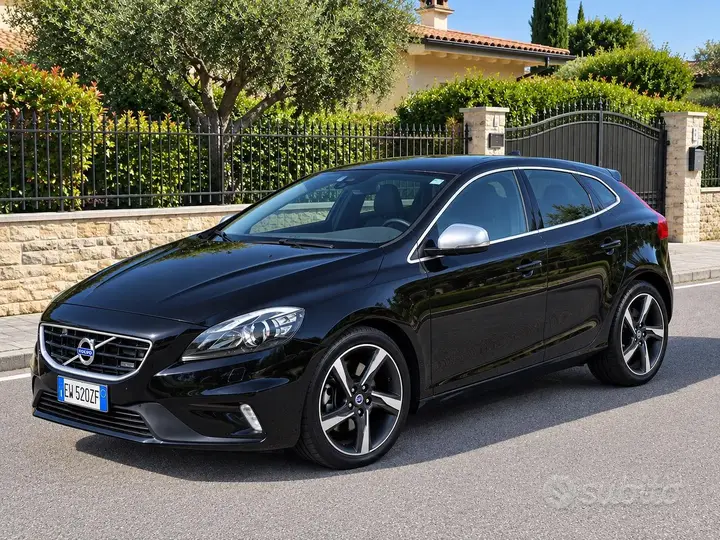 Volvo V40 2014 photo 2
