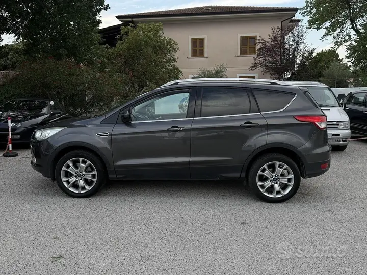 Ford Kuga 2015 photo 3