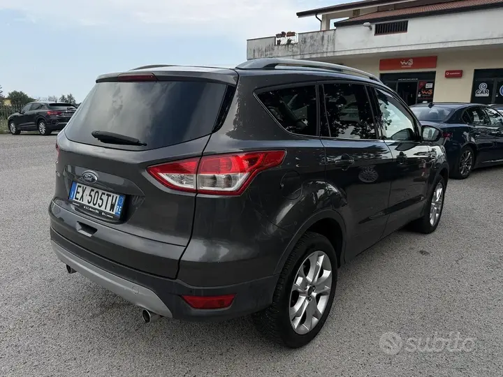 Ford Kuga 2015 photo 5