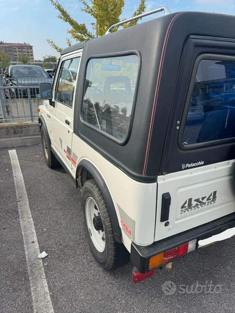 Suzuki Samurai 1987 photo 4