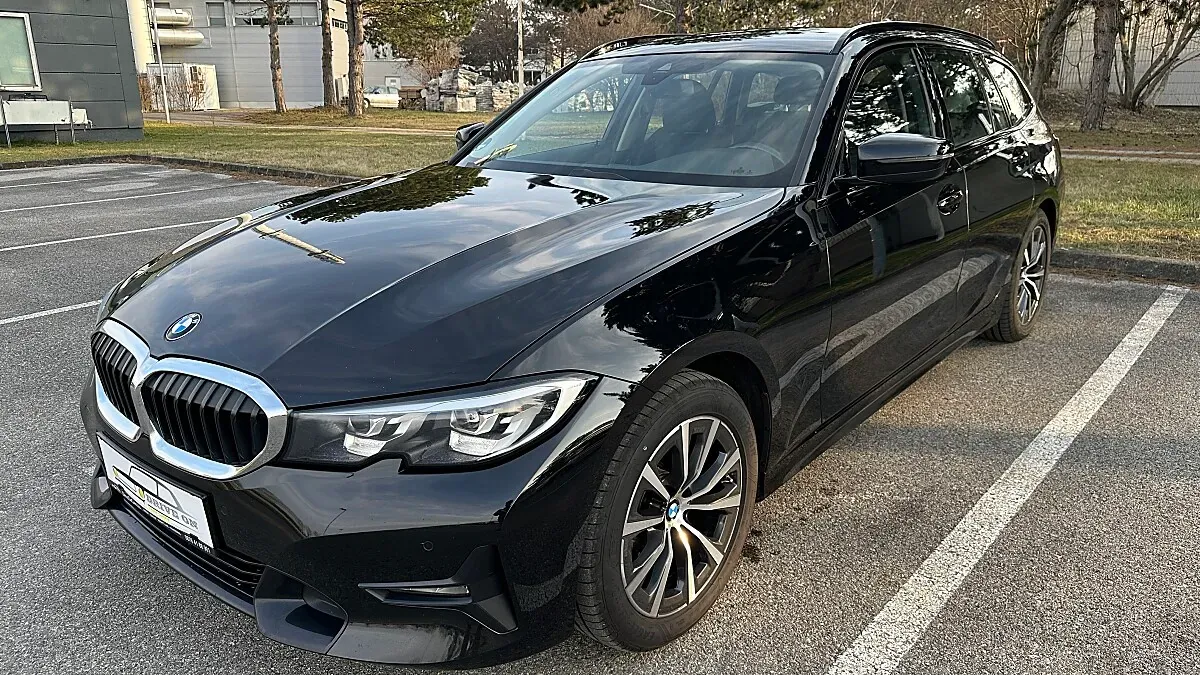 BMW 3 Series 2021 photo 2