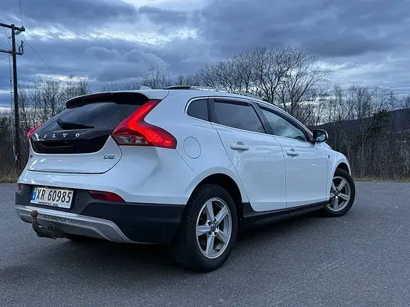 Volvo V40 Cross Country 2015 photo 5