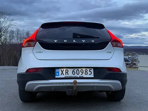 Volvo V40 Cross Country 2015 photo 4