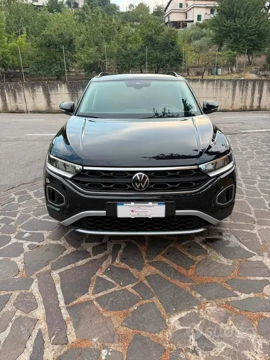 Volkswagen T-Roc 2022 photo 3