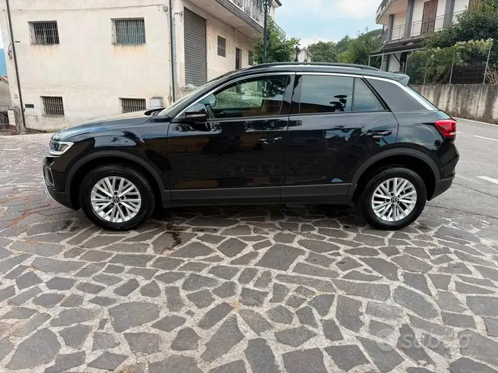 Volkswagen T-Roc 2022 photo 5