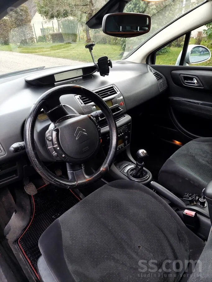 Citroen C4 2006 photo 5