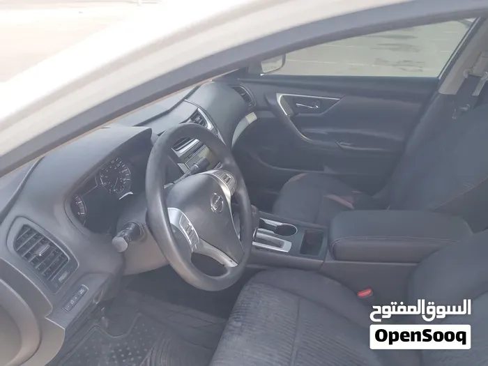 Nissan Altima 2016 photo 2