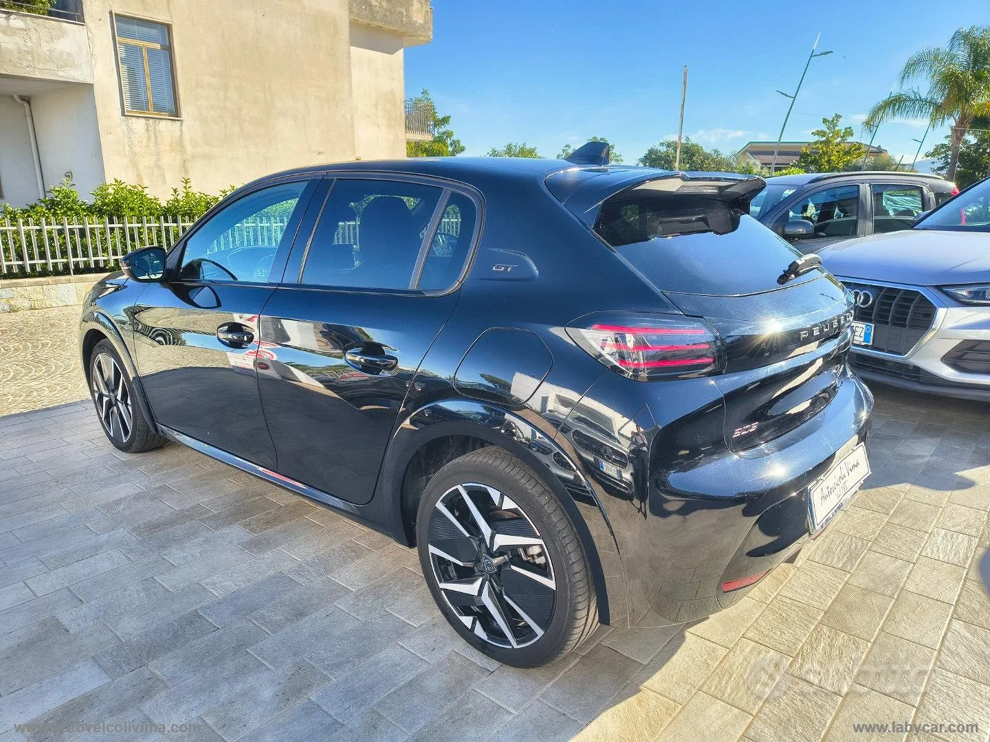 Peugeot 208 2025 photo 4