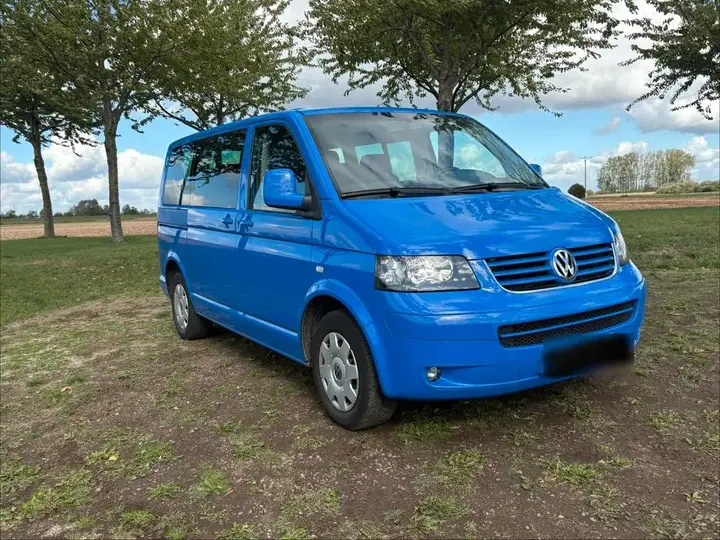 Volkswagen T5 Caravelle