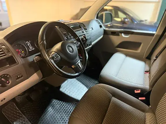 Volkswagen Transporter 2015 photo 5