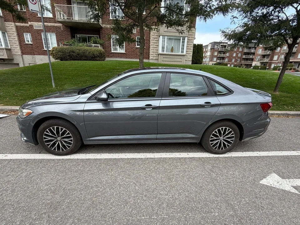 Volkswagen Jetta 2020 photo 2