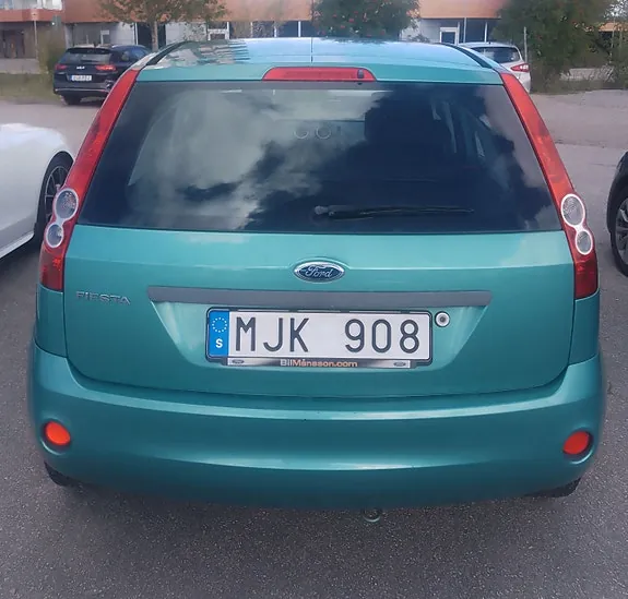 Ford Fiesta 2007 photo 2
