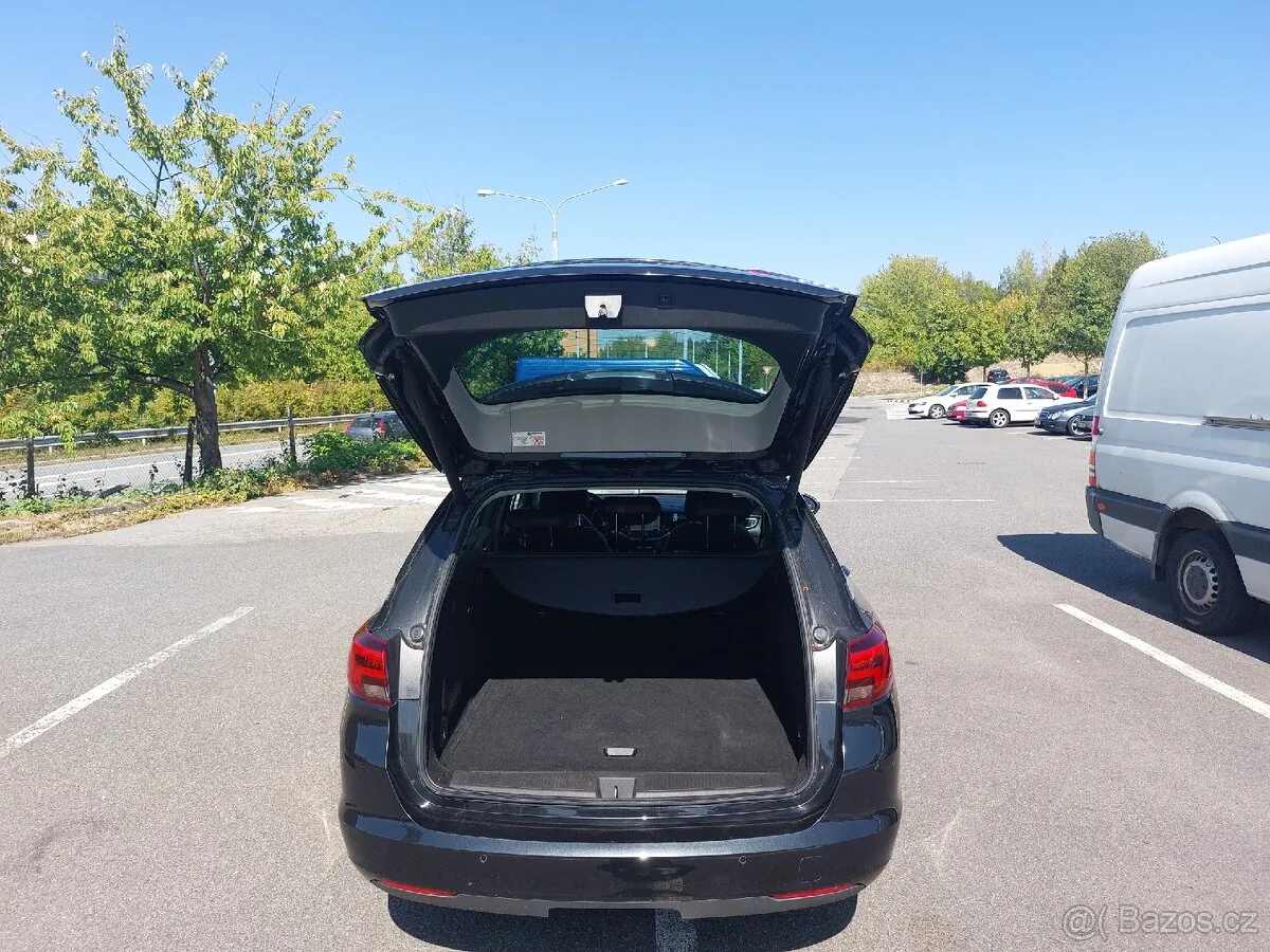 Opel Astra 2016 photo 5