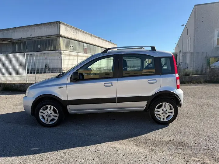 Fiat Panda 2010 photo 4