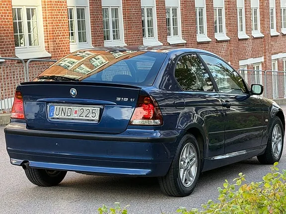 BMW 316 2004 photo 5