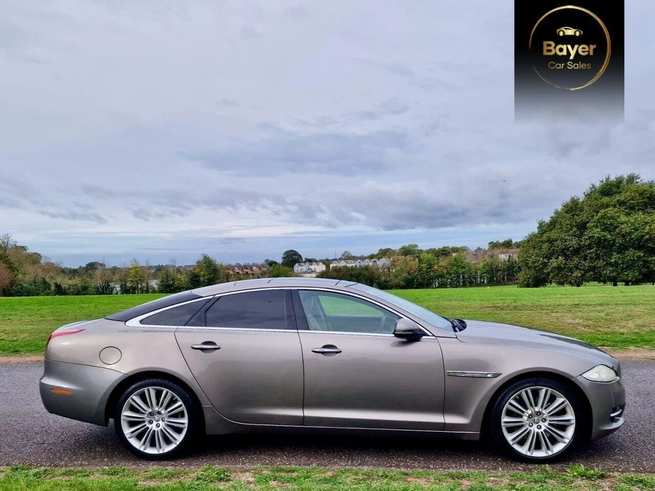 Jaguar Xj 2011 photo 3