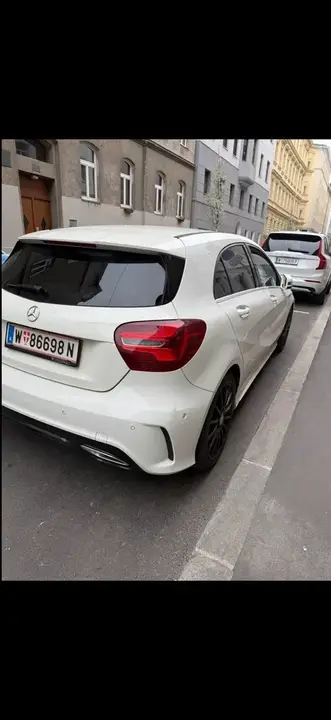 Mercedes-Benz A-Class 2016 photo 3