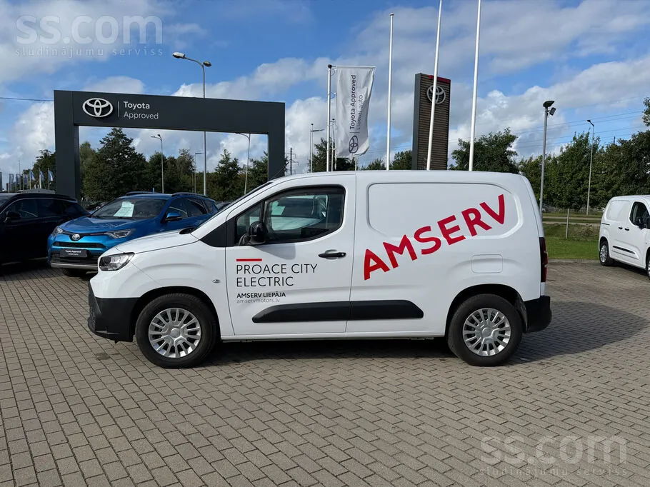 Toyota Proace 2025 photo 2