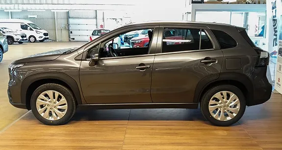 Suzuki S-Cross 2026 photo 2