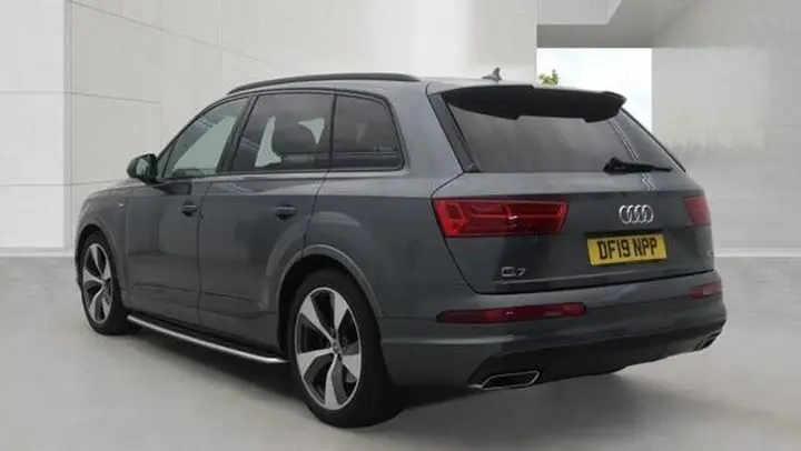 Audi Q7 2019 photo 3